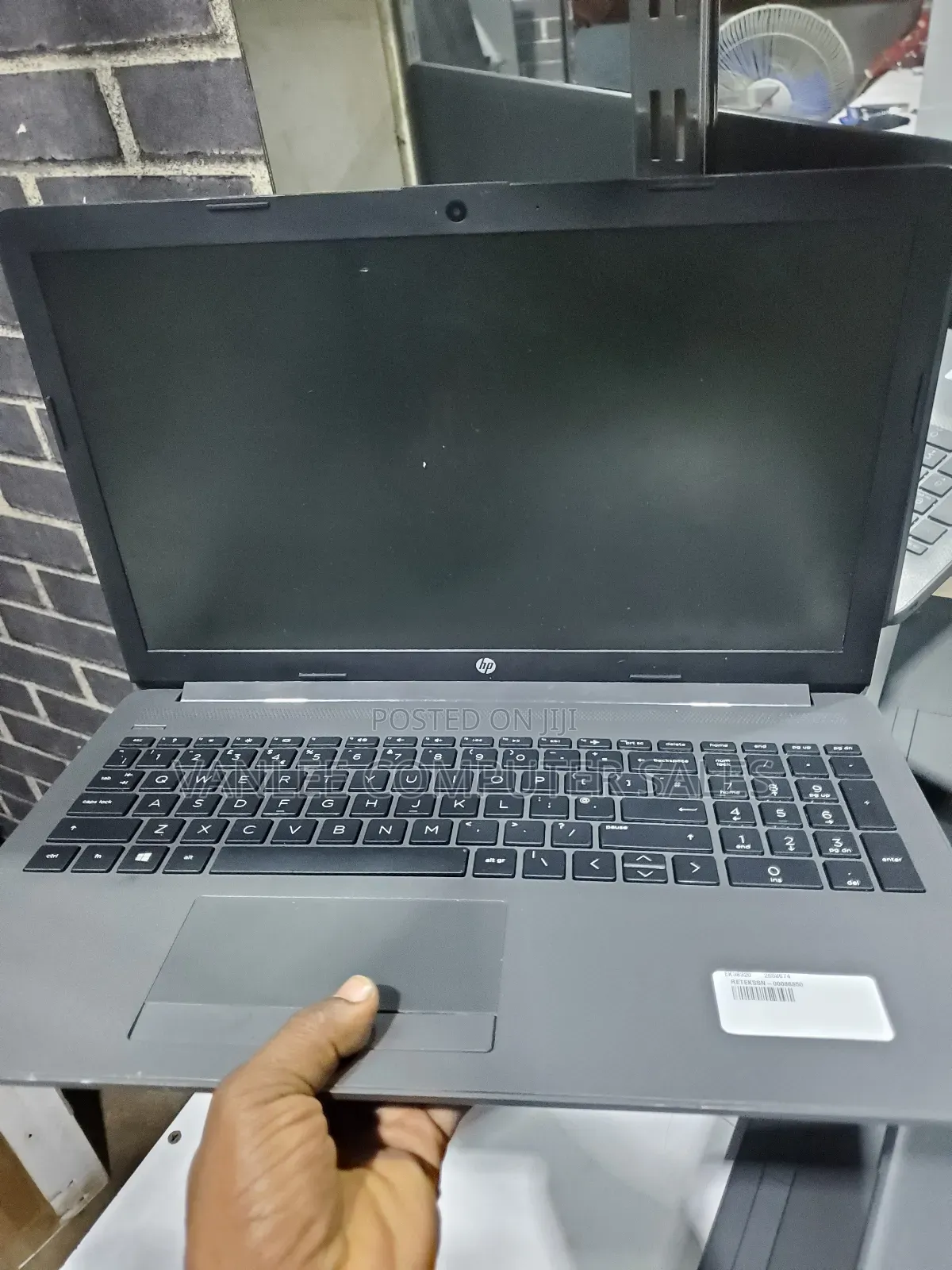 Laptop HP 255 G8 4GB AMD SSD 160GB