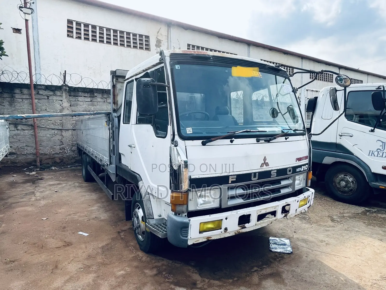 Fuso Fighter 17 Engines With Original Frame Perfect Aluminum Tray