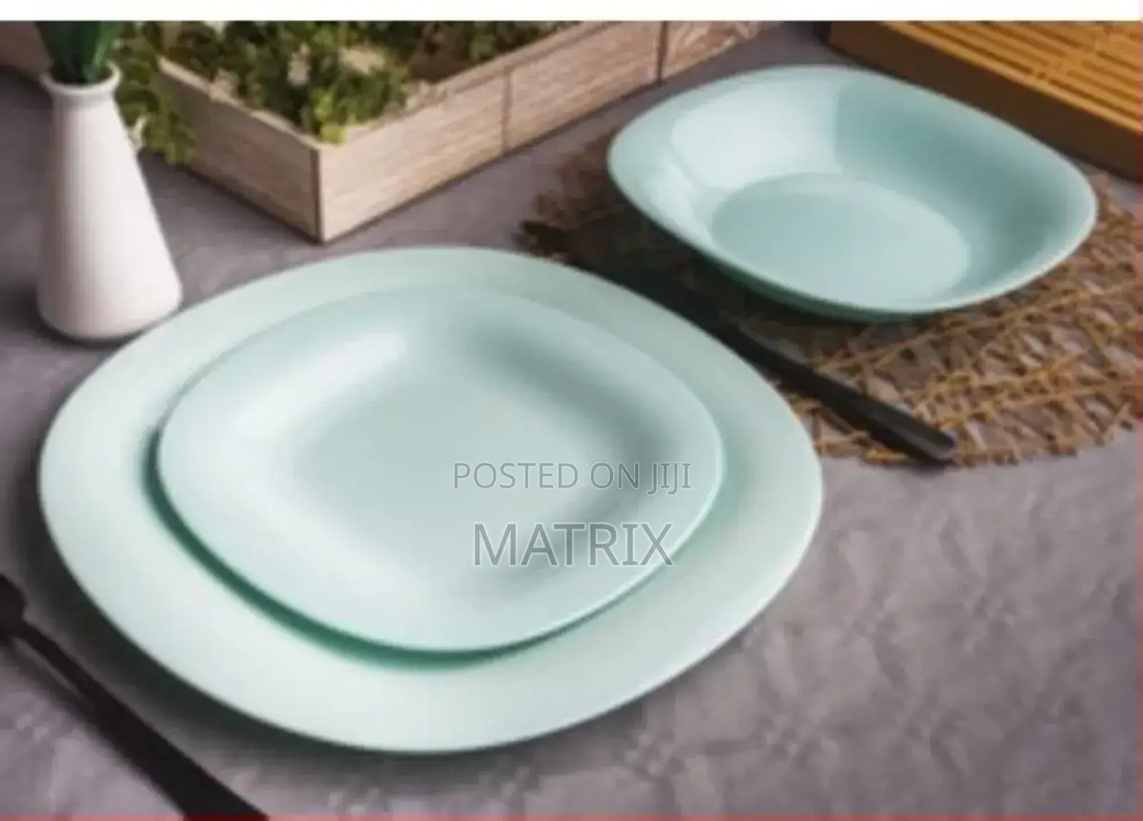 Luminarc 18 Piece Luminarc Plates, Side Plates and Bowls Dinner Set