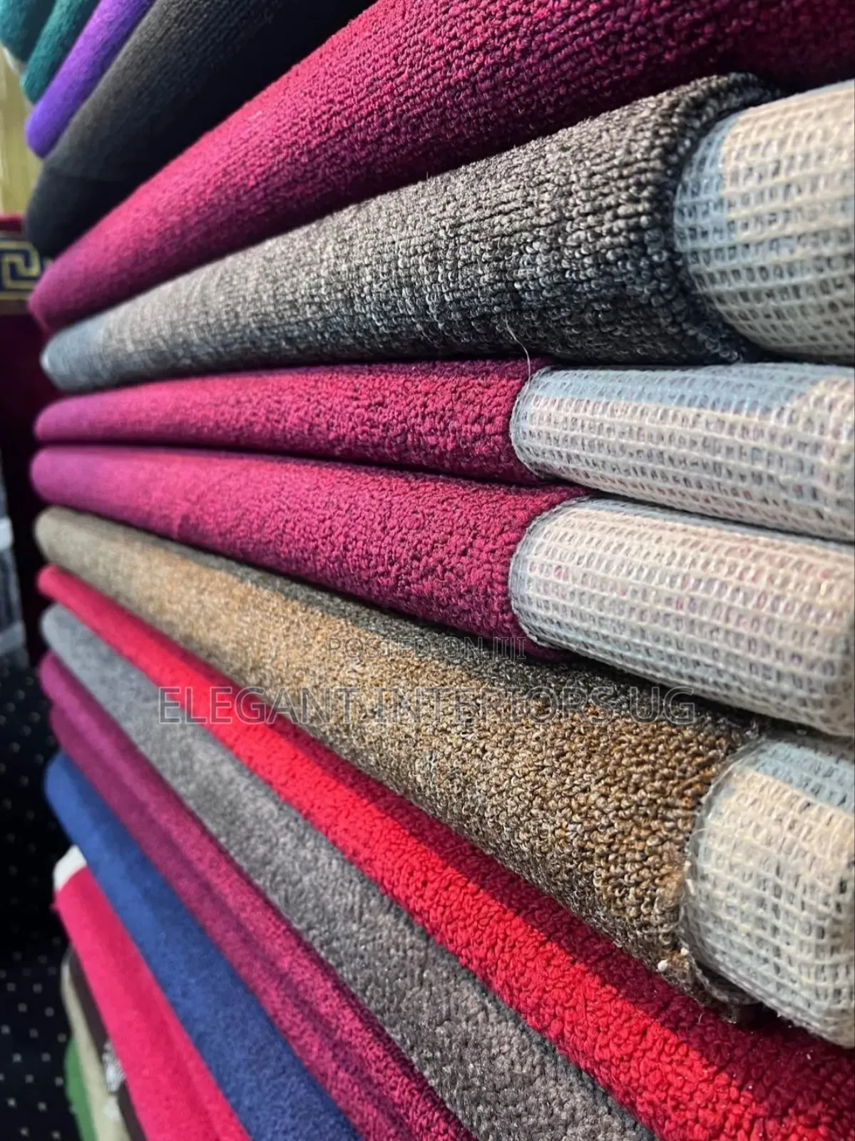 Woolen Carpets Available in Colors and Designs Best for Offices