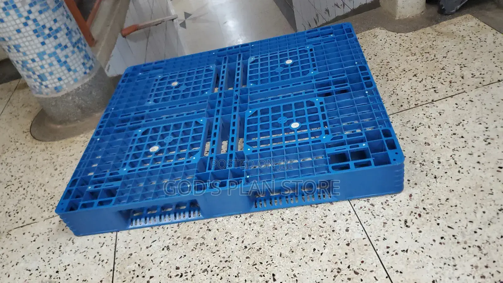 Brand New Plastic Pallets
