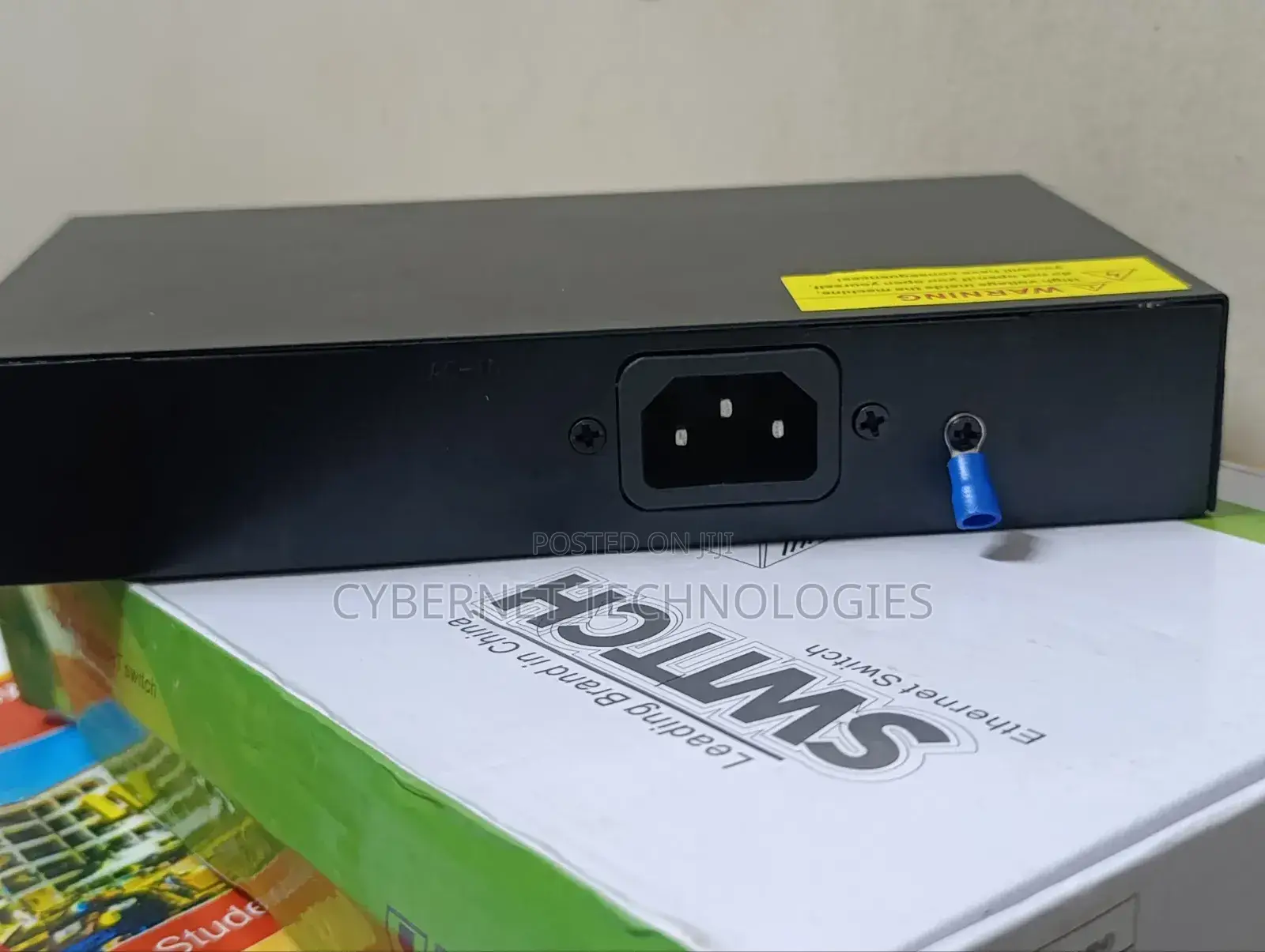 Poe Network Switch 8 Ports With 2 Uplink