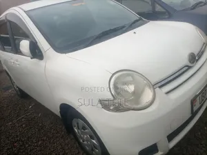 Toyota Sienta 1.5 AWD 2008 White