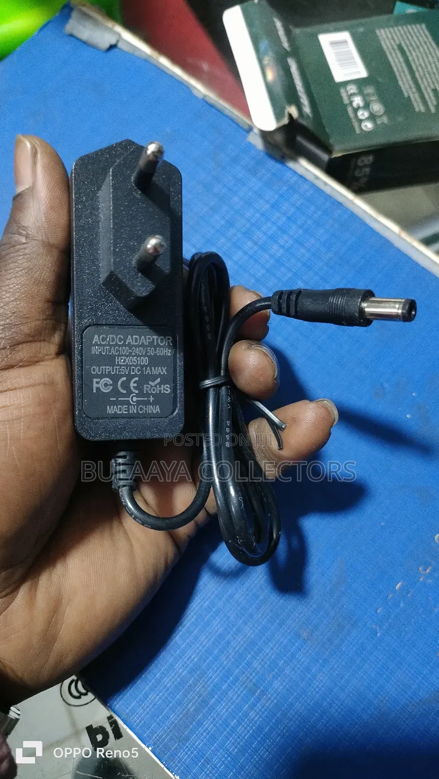 Hzx05100 Ac/Dc 5v~1a Adaptors