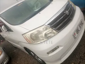 Toyota Alphard 2.4 Petrol AWD 2007 White