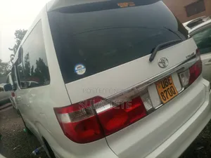 Toyota Alphard 2.4 Petrol AWD 2007 White