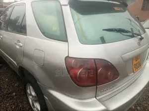 Toyota Harrier 2.2 16V 1998 Silver