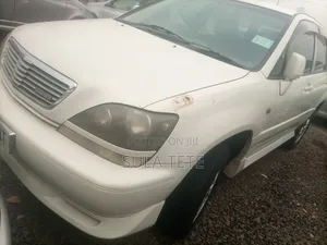 Toyota Harrier 2.2 16V 1999 Silver