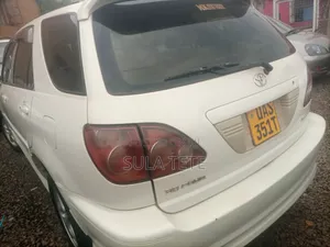 Toyota Harrier 2.2 16V 1999 Silver
