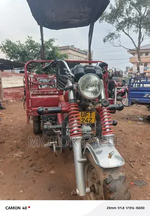 Motorcycle 2024 Yellow