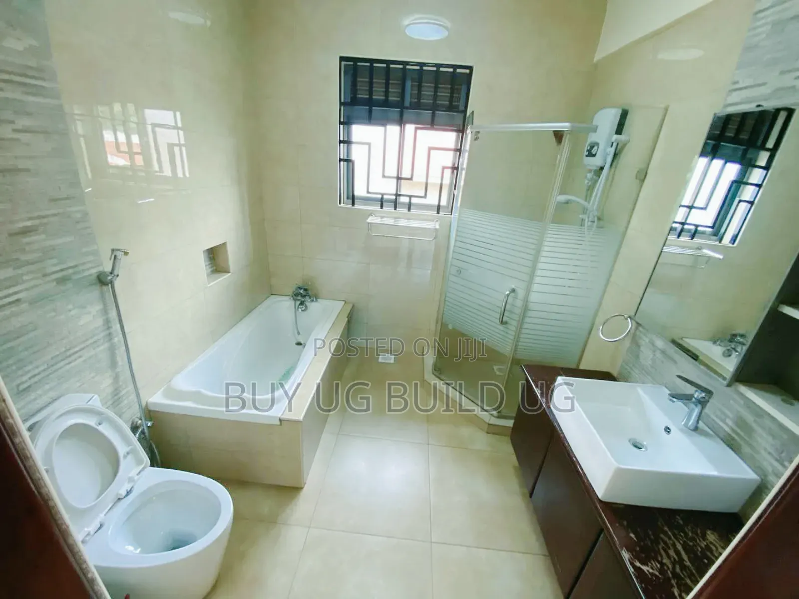 3bdrm Bungalow in Kyaliwajjala, Central Division for rent