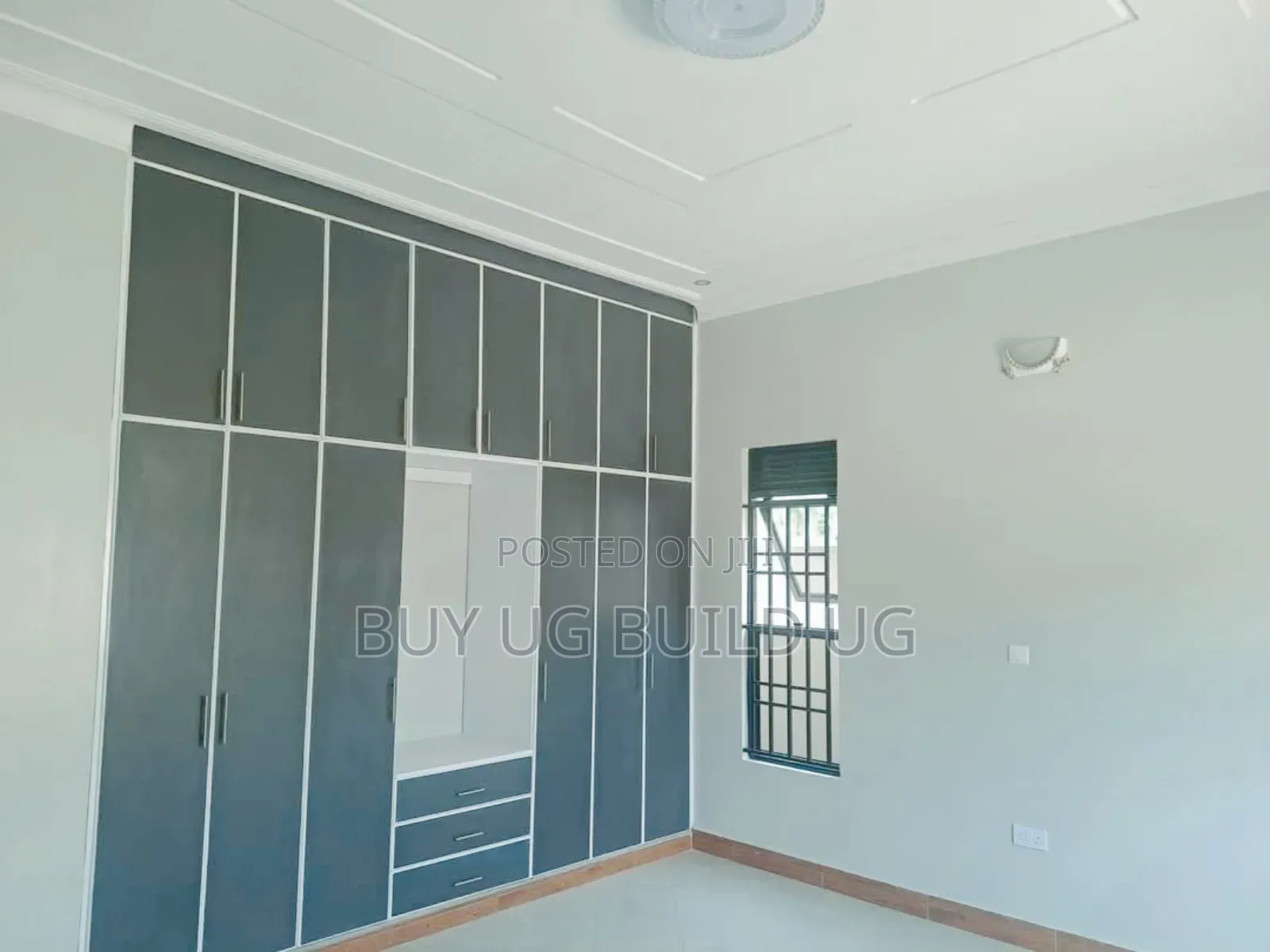 3bdrm Bungalow in Kyaliwajjala, Central Division for rent