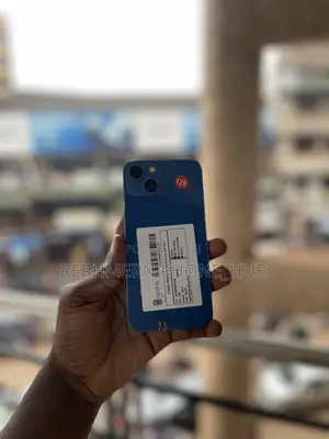 New Apple iPhone 13 128 GB Blue
