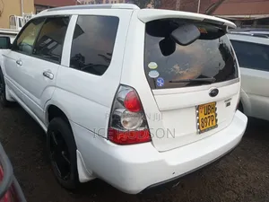Subaru Forester 2006 Off white