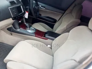 Toyota Mark X 2006 Off white