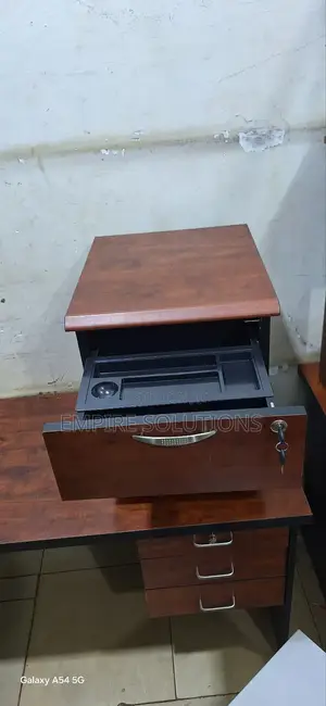 Pedestal Moving Drawer on Promotion
