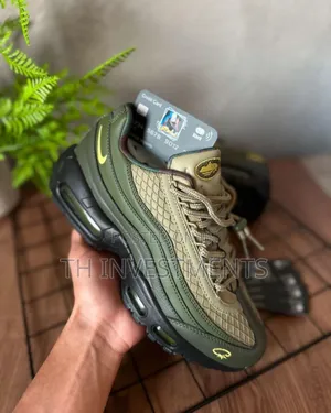 Women's Sneakers