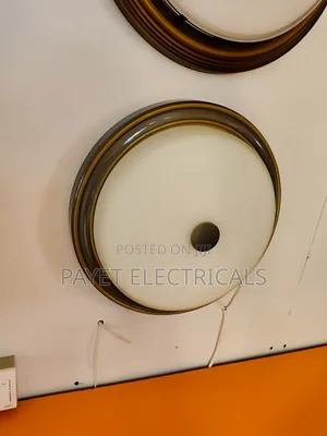Nice Center Finting Ligh With 3lamp Holders,Glass and Metalic Base