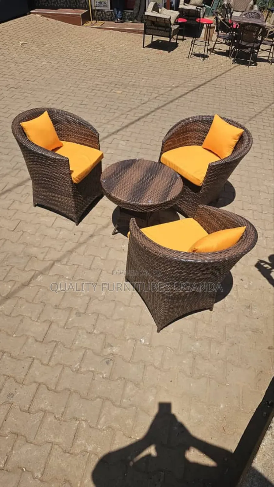 Round Classic  Rattan Dining Table