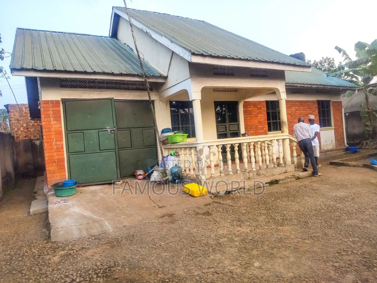 3bdrm House in Bunono Covid Centre, Katabi for sale