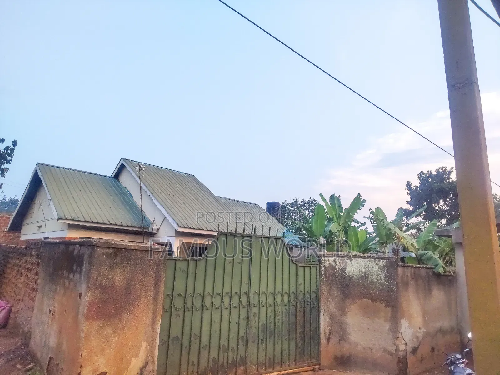 3bdrm House in Bunono Covid Centre, Katabi for sale