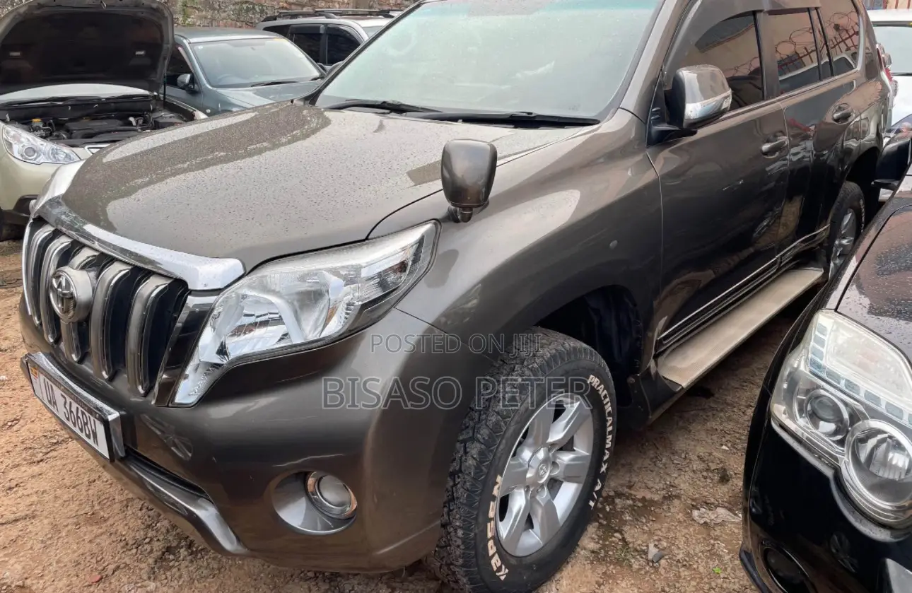 Toyota Land Cruiser Prado 2.8 D-4D 2014 Gray