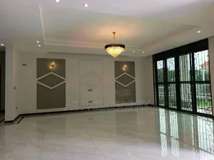 6bdrm Mansion in Central Division for sale