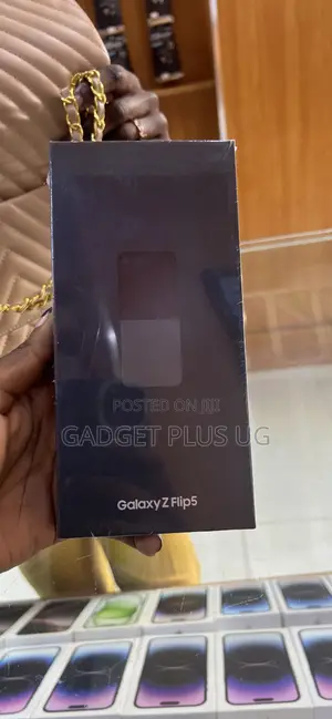 New Samsung Galaxy Z Flip 5 256 GB Black