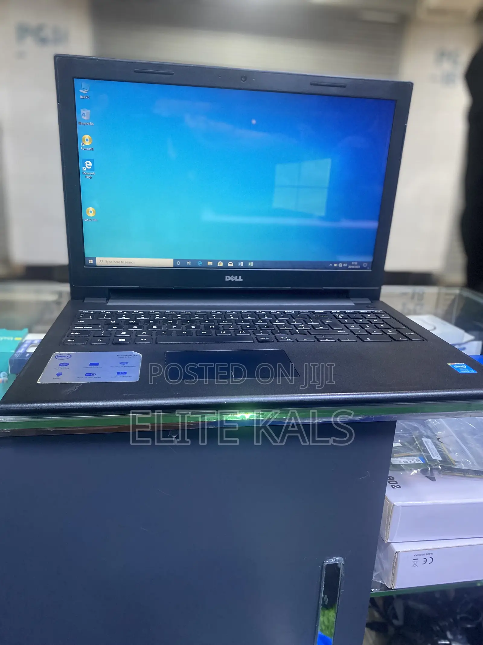 Laptop Dell Inspiron 11 3000 4GB Intel Core I3 HDD 320GB