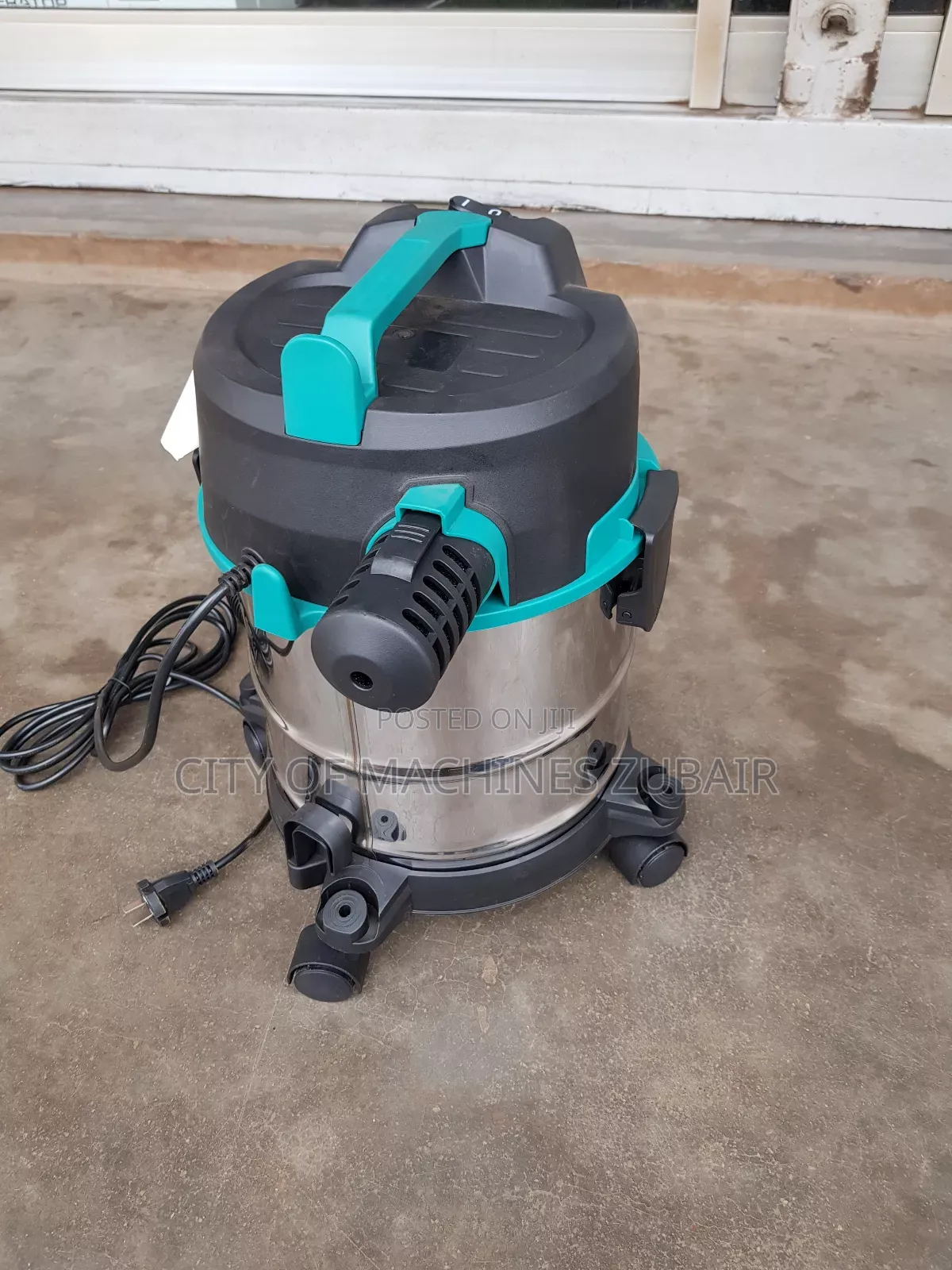 Vacuum Cleaner