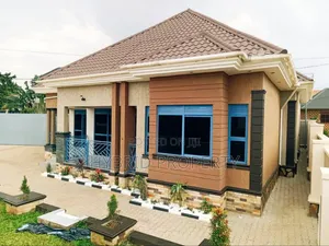 3bdrm House in Kira~Kimwanyi In for sale