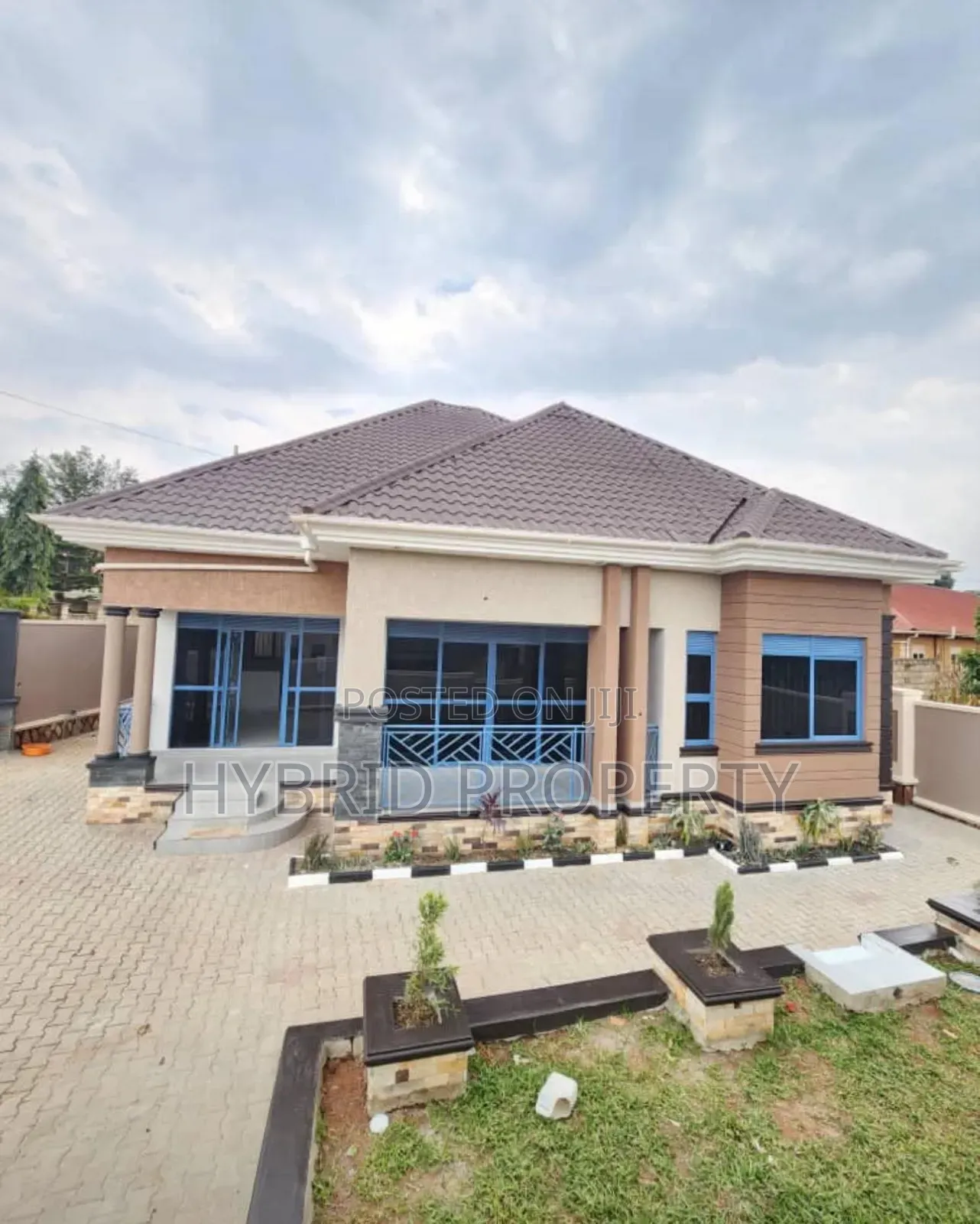3bdrm House in Kira~Kimwanyi In for sale
