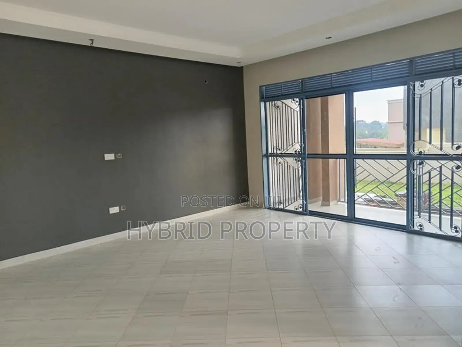3bdrm House in Kira~Kimwanyi In for sale
