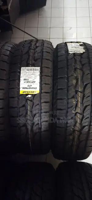 225/70r17 At5 Grandtrek Dunlop Yeah