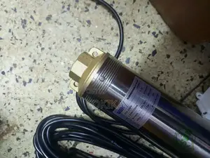 Usk 85 Meters Submersible Water Pump 272 Feet