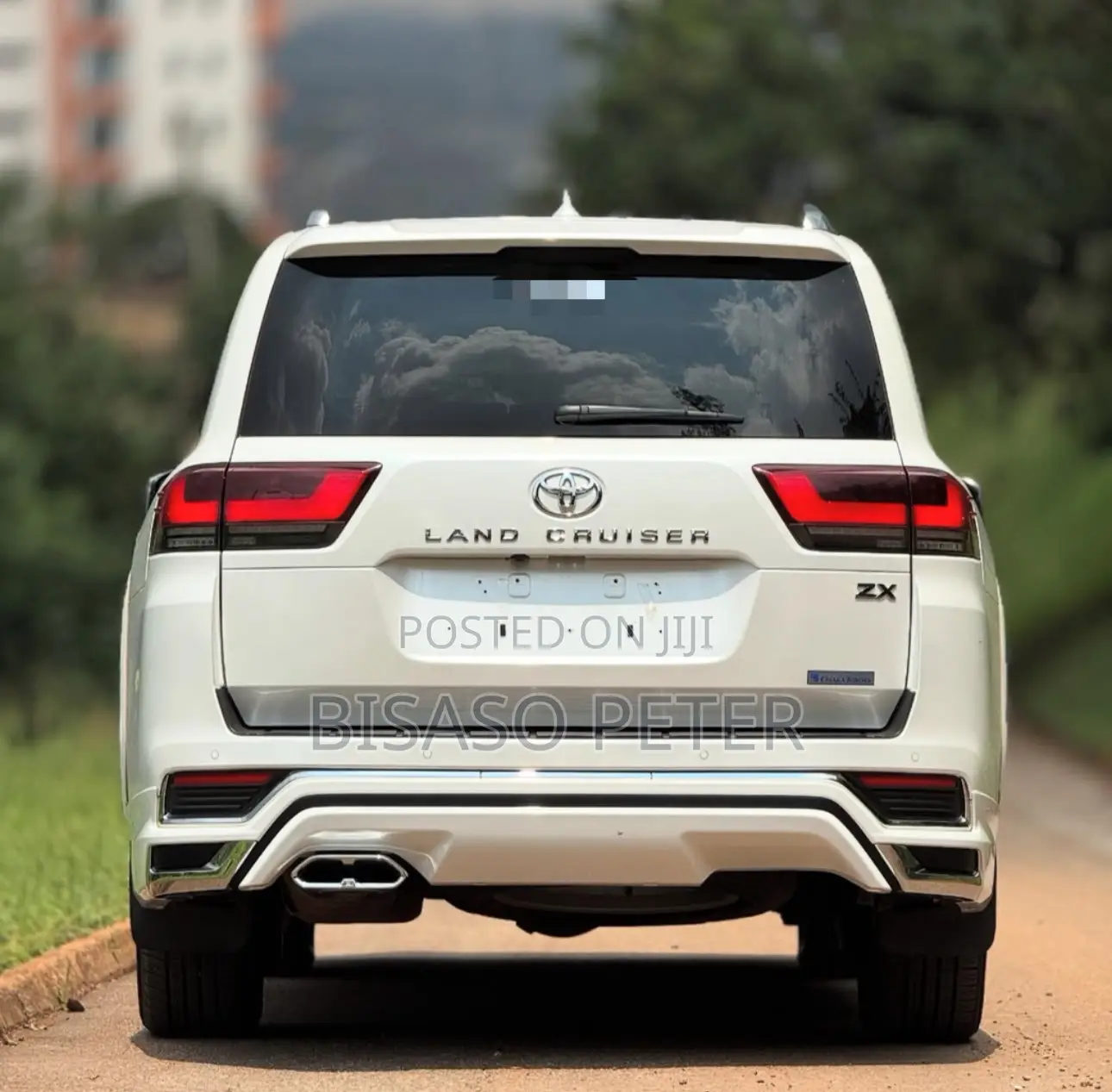 Toyota Land Cruiser 2023 White