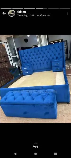 Navy Blue  5*6 Tufted Bed