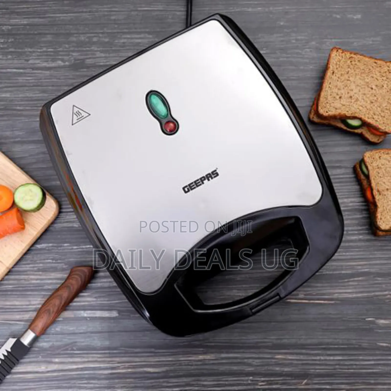 Geepas Gsm5444 4 Slice Sandwich Maker 920w