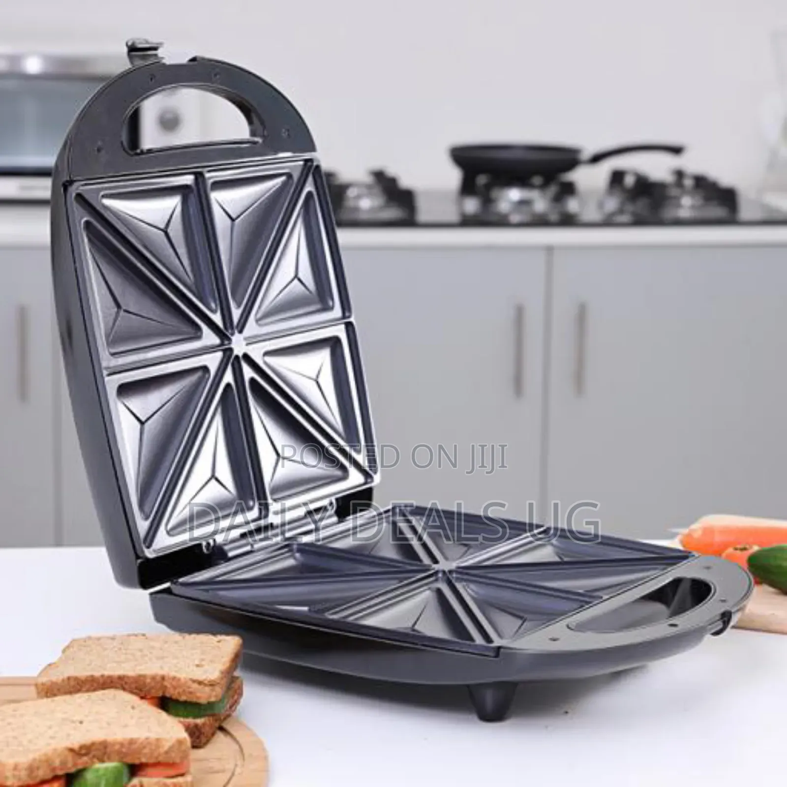 Geepas Gst5391 1100w 4 Slice Sandwich Maker