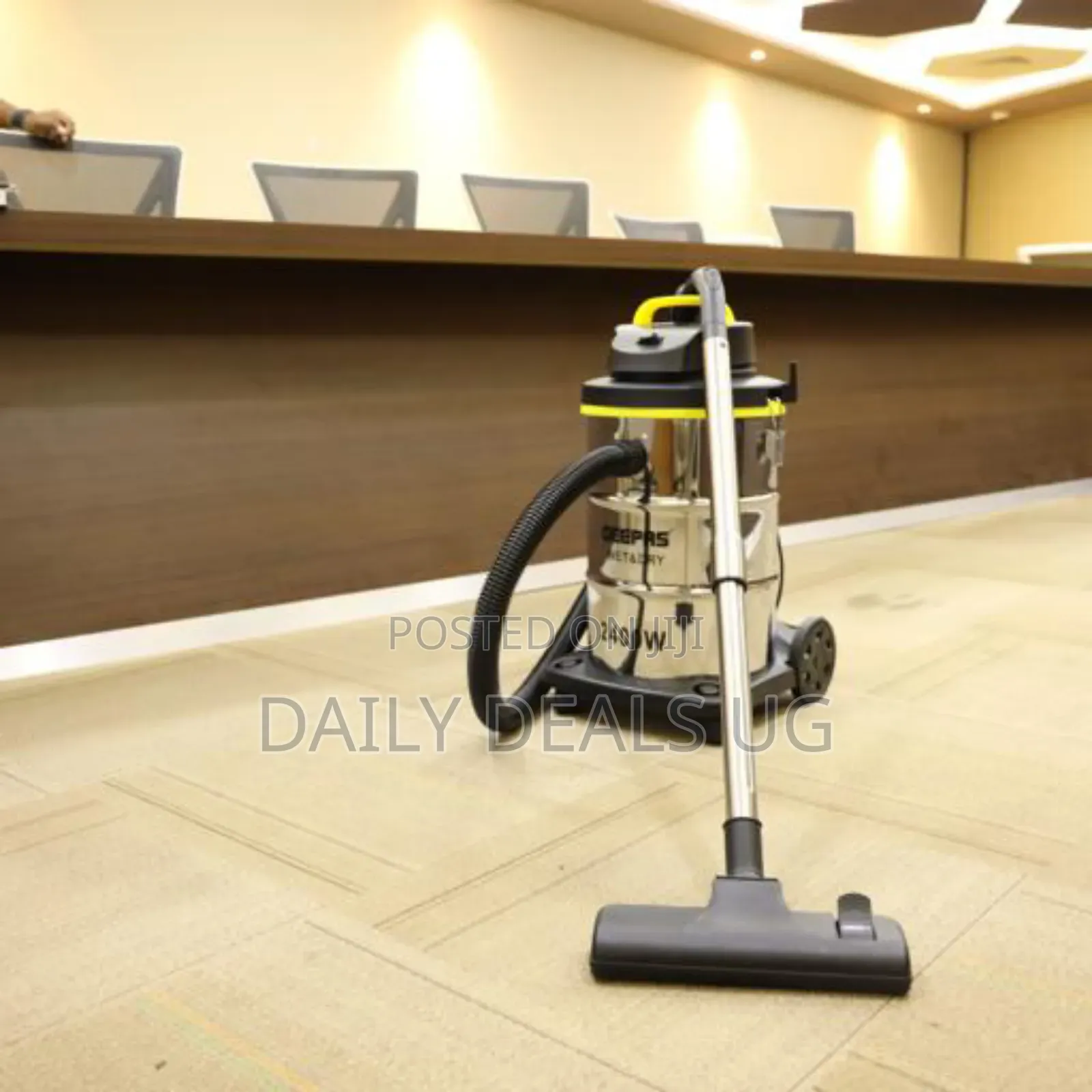 2 in 1 Wet Dry Vacuum Cleaner Geepas Gvc19011 2300w