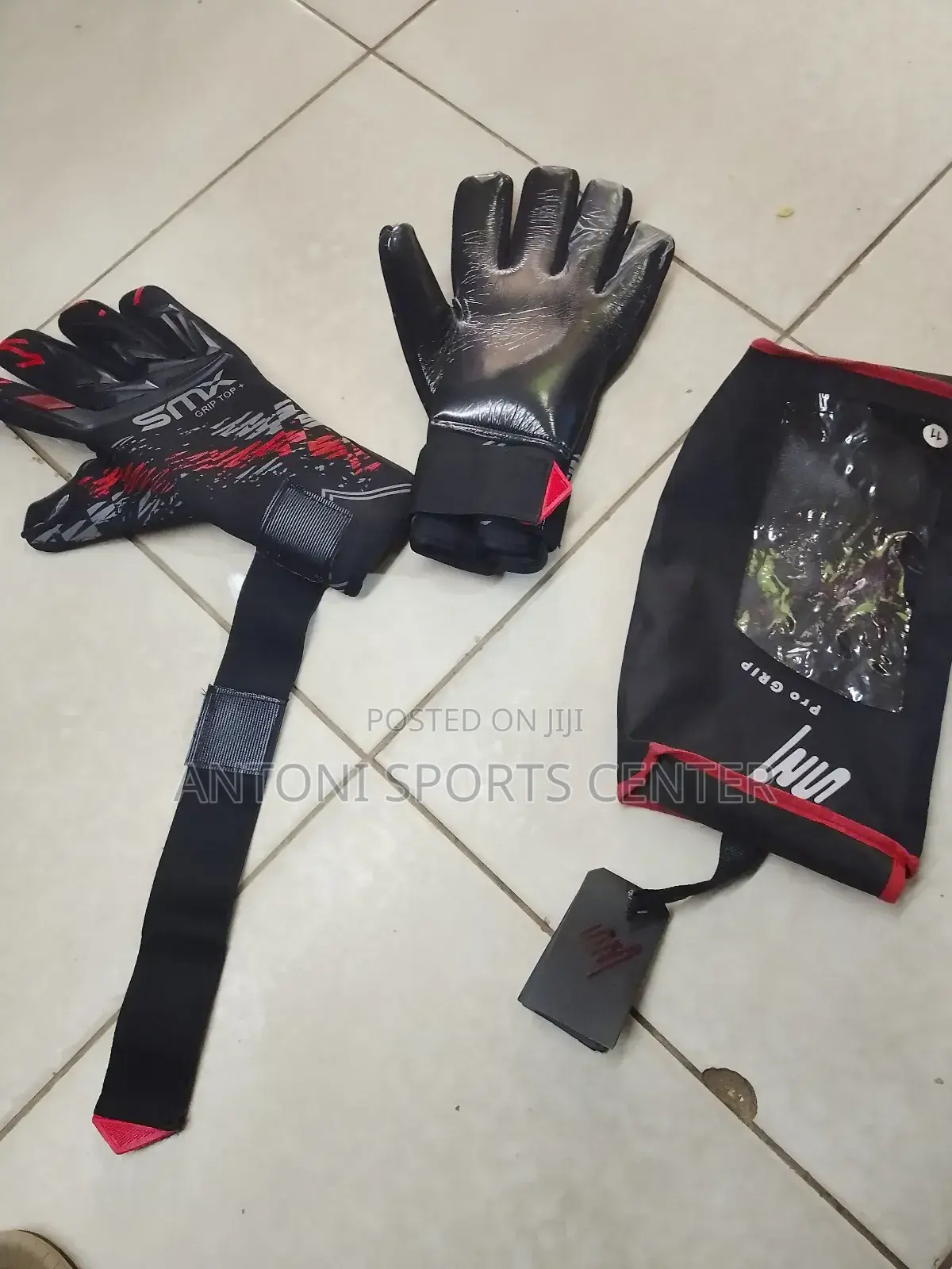Goalkeeper Gloves SMX Original One