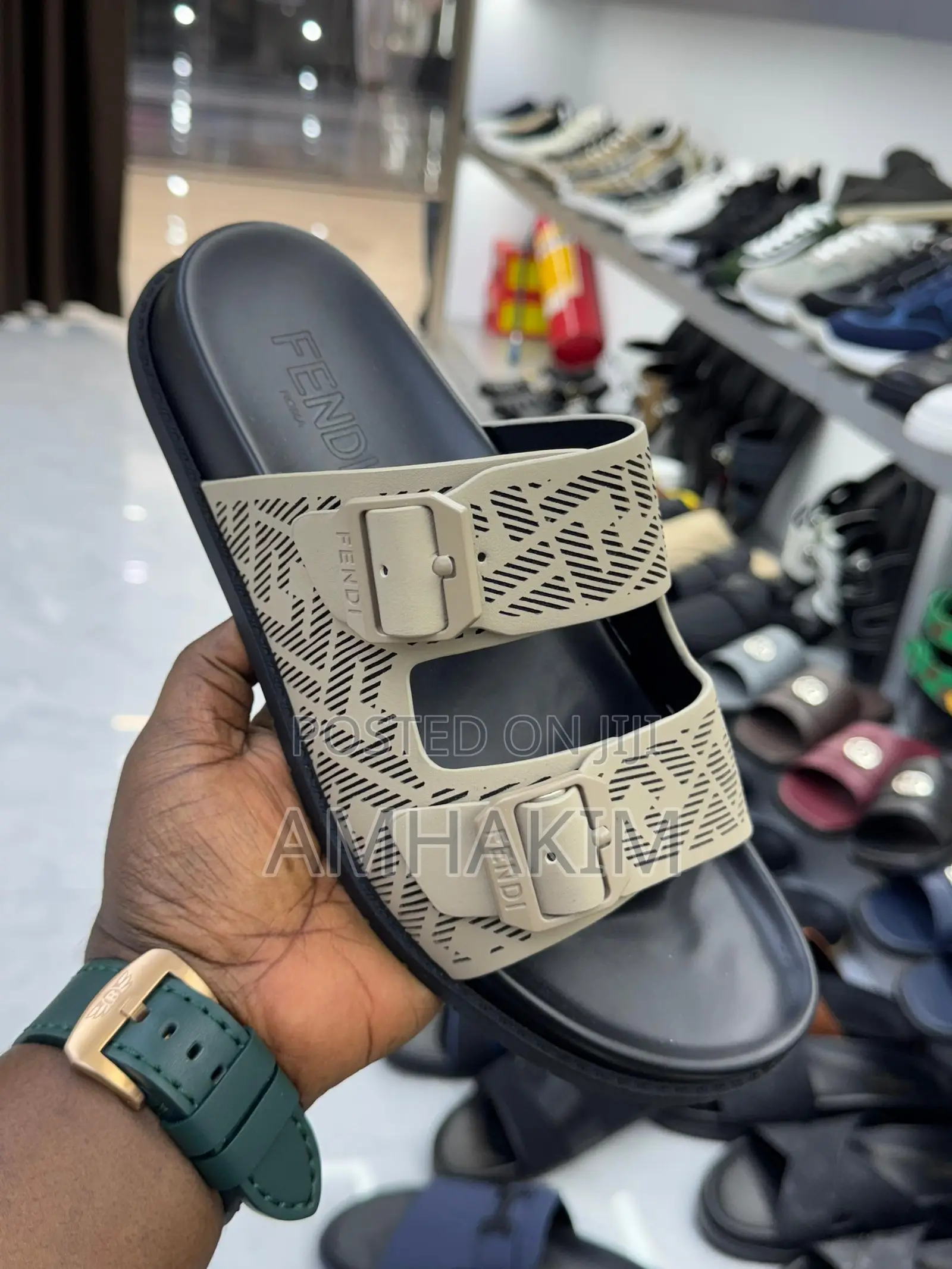 New Classic Men Strap Fendi Sandals in Stock