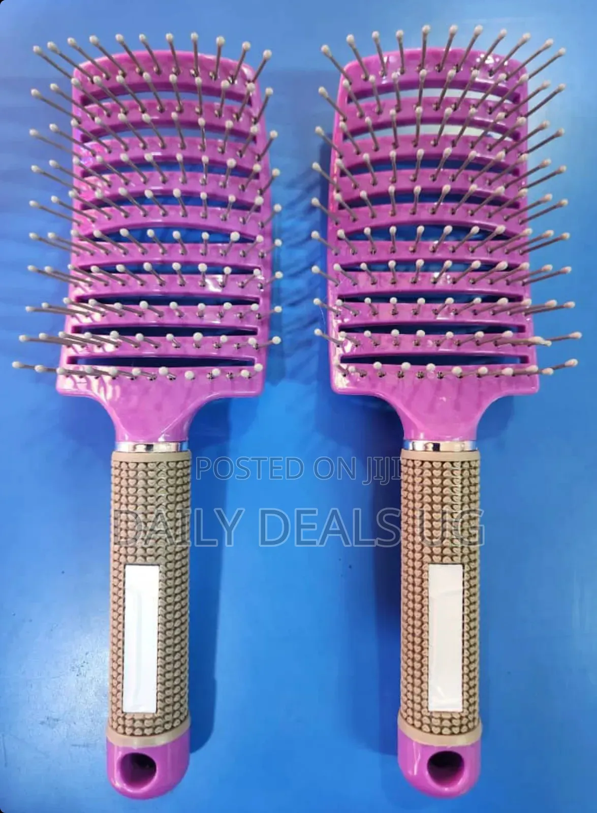 Curved Vented Hair Brush