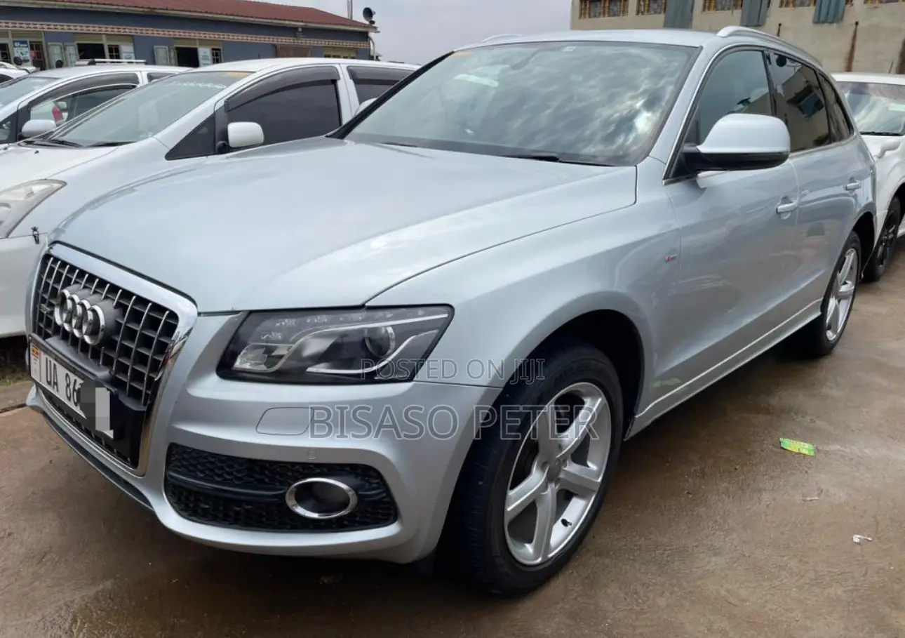Audi Q5 2012 Silver