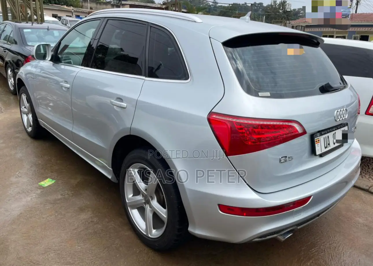 Audi Q5 2012 Silver
