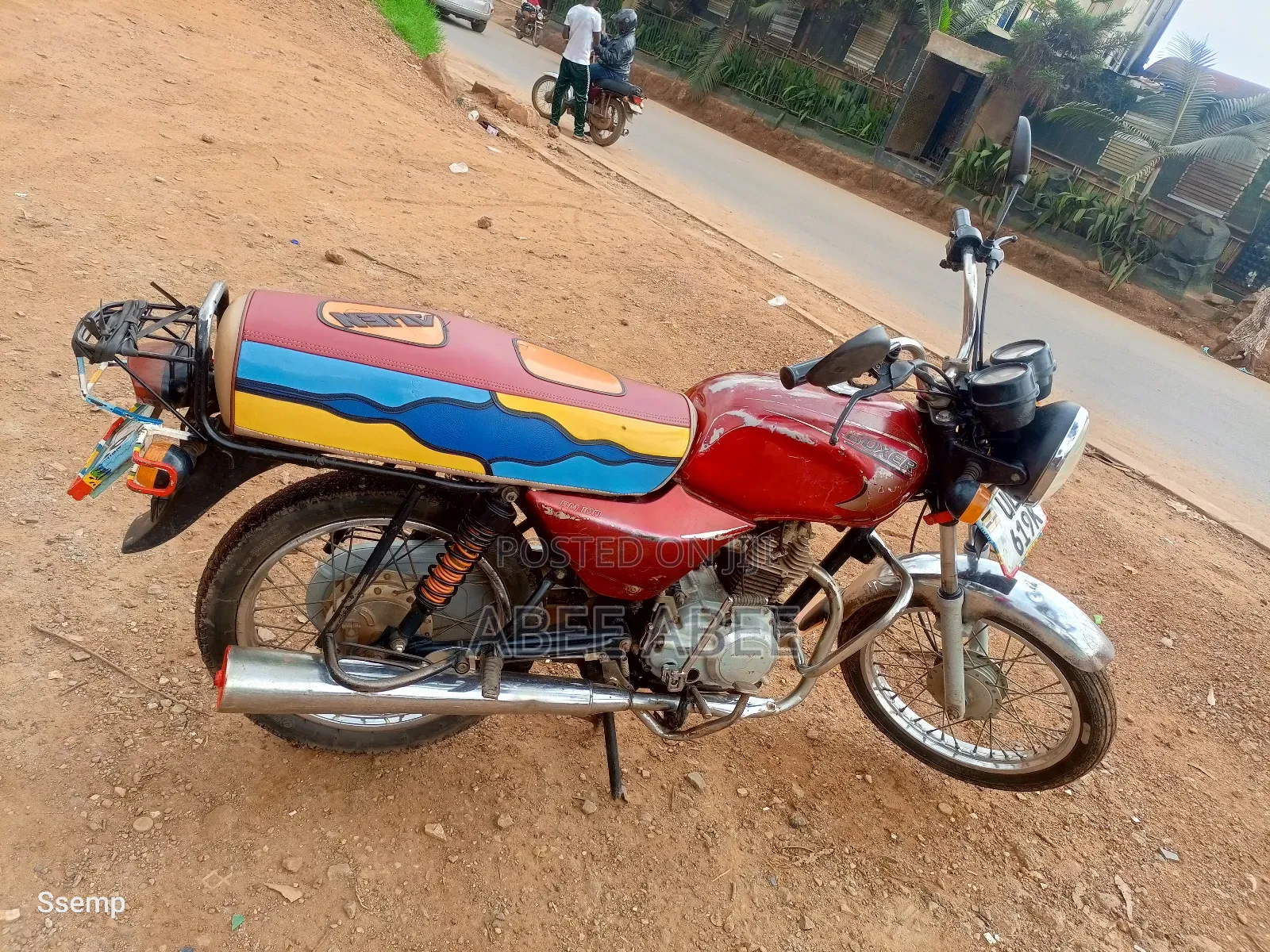 Bajaj Boxer 100 2024 Red