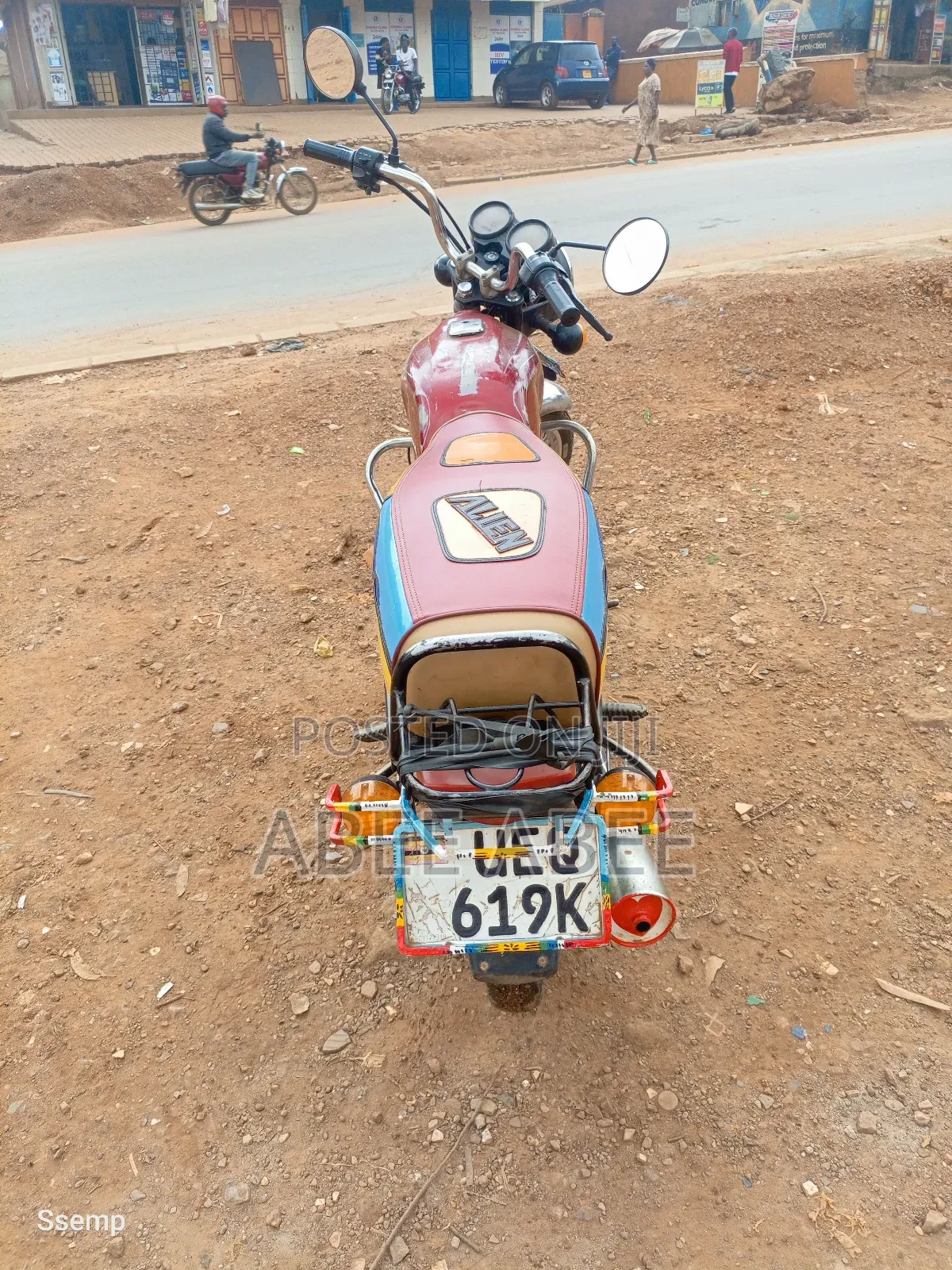 Bajaj Boxer 100 2024 Red