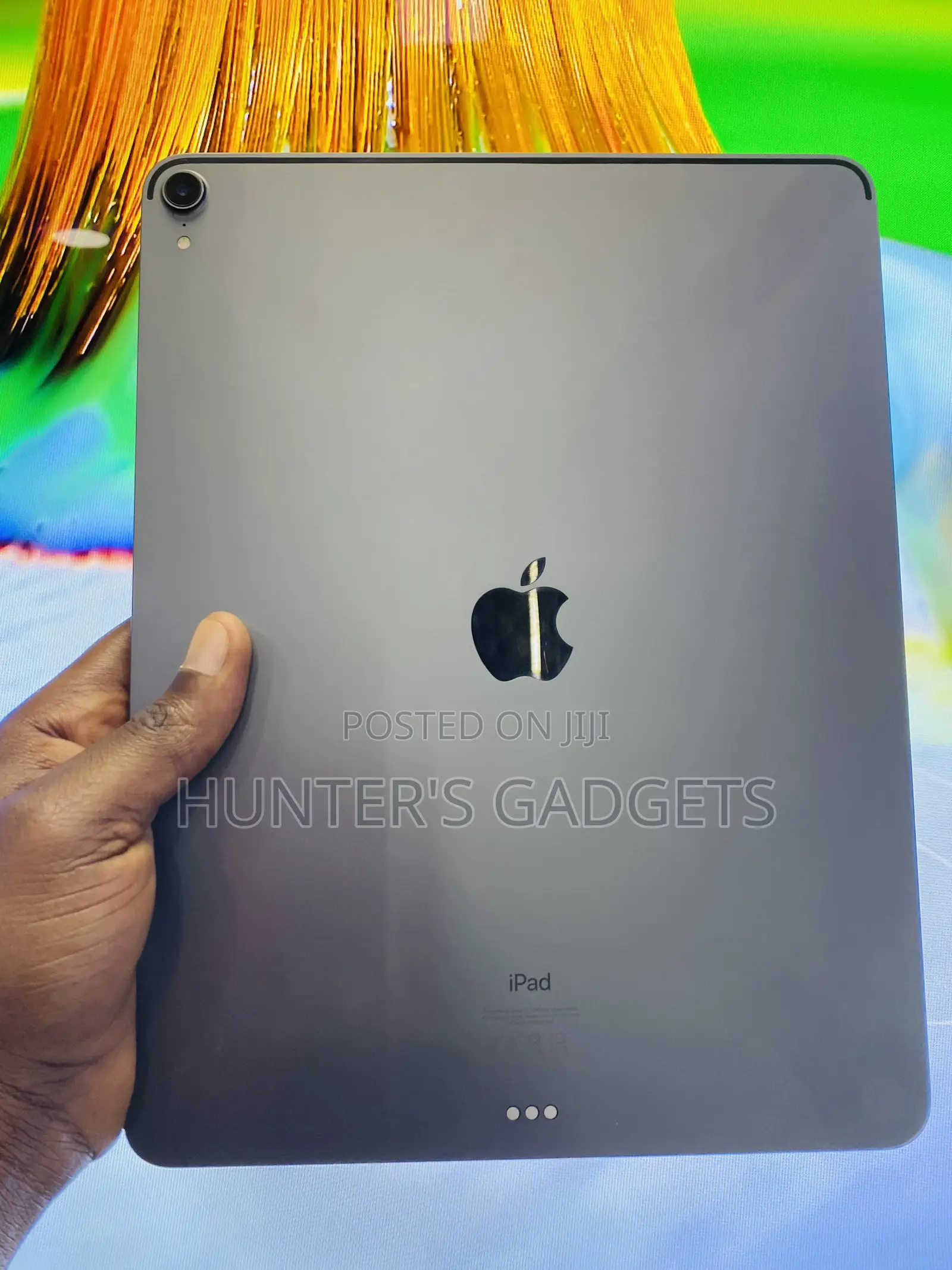 Apple iPad Pro 12.9 (2022) 64 GB Gray