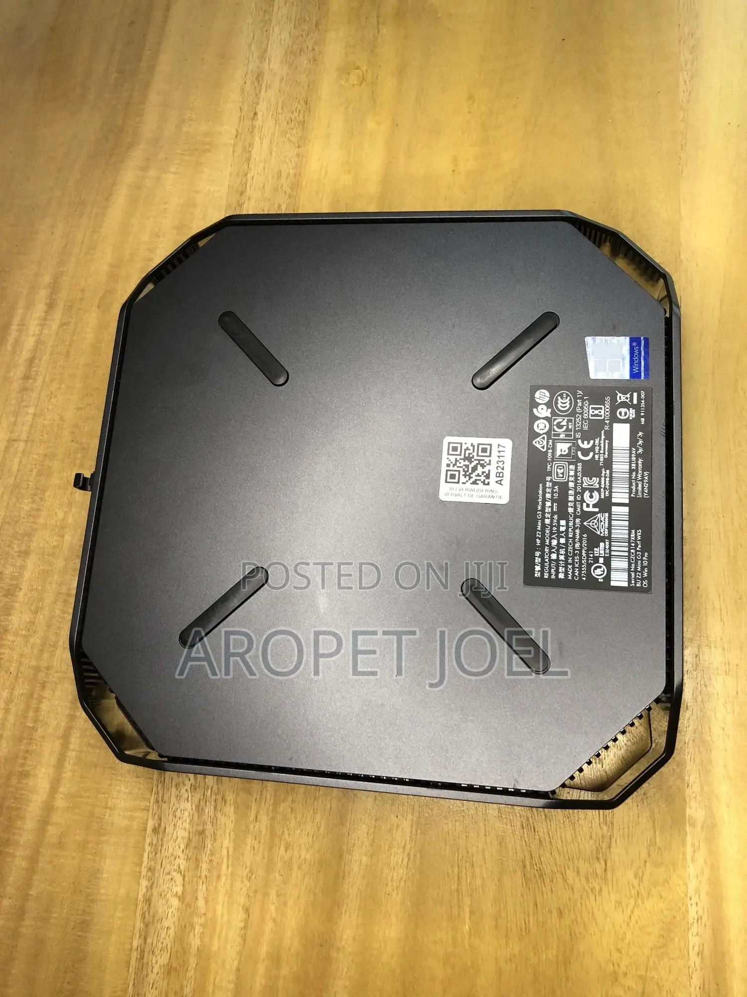 Desktop Computer HP Z2 32GB Intel Xeon HDD+SSD 640GB