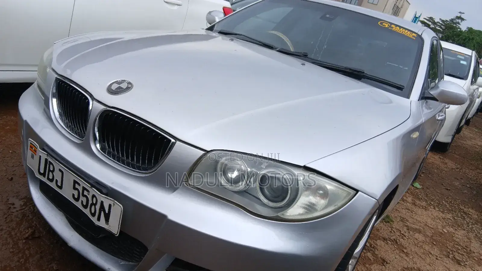 BMW 120i 2009 Silver